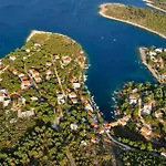 Bah Basina Vrboska